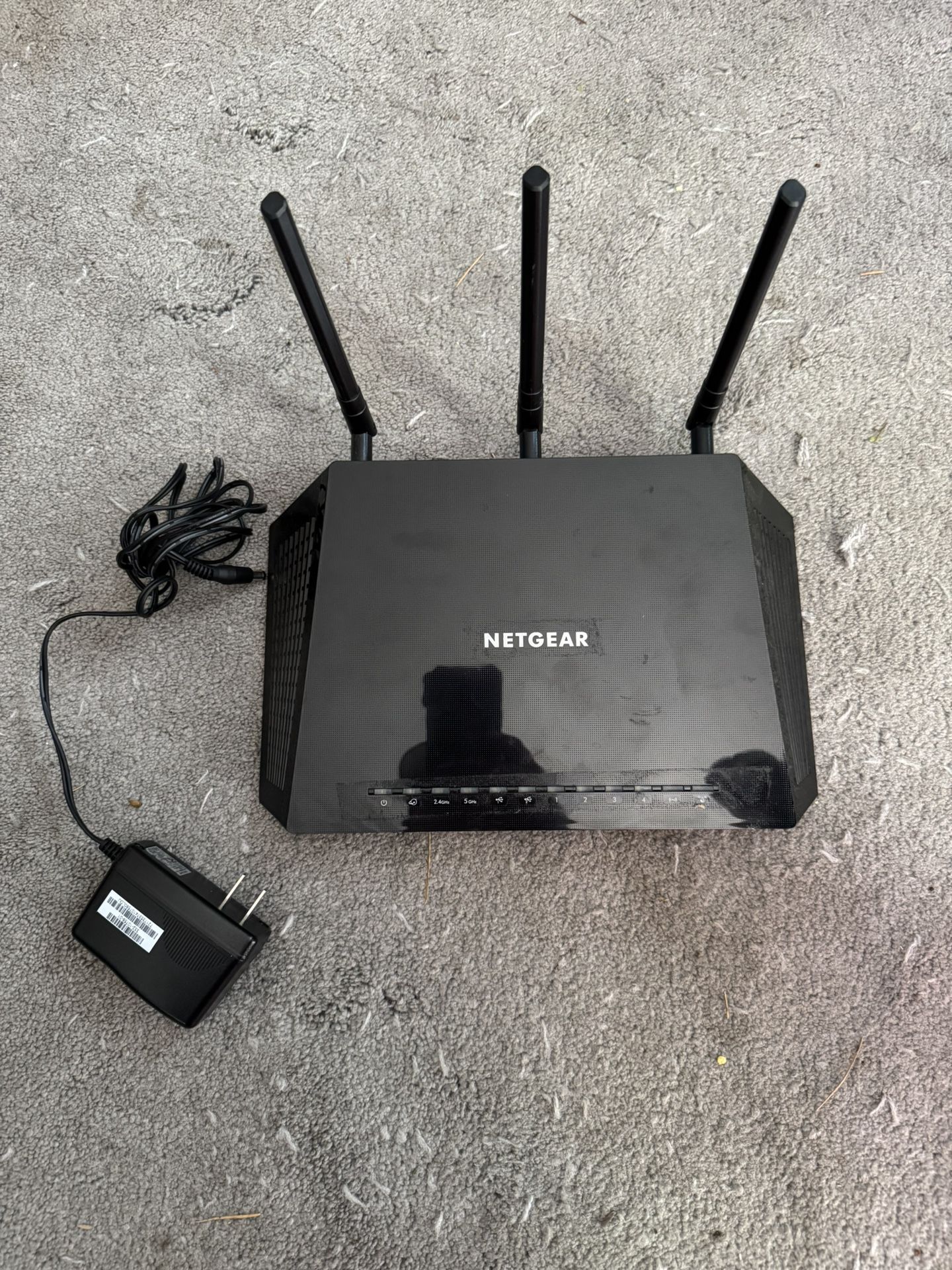 Netgear Smart WiFi Router AC1750
