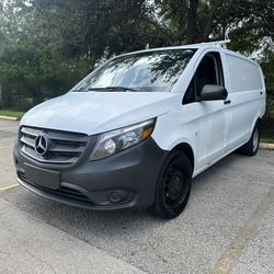 2019 MERCEDES-BENZ METRIS CARGO 