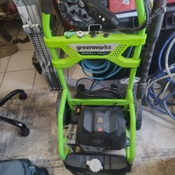 Green Works Pressure Washer O