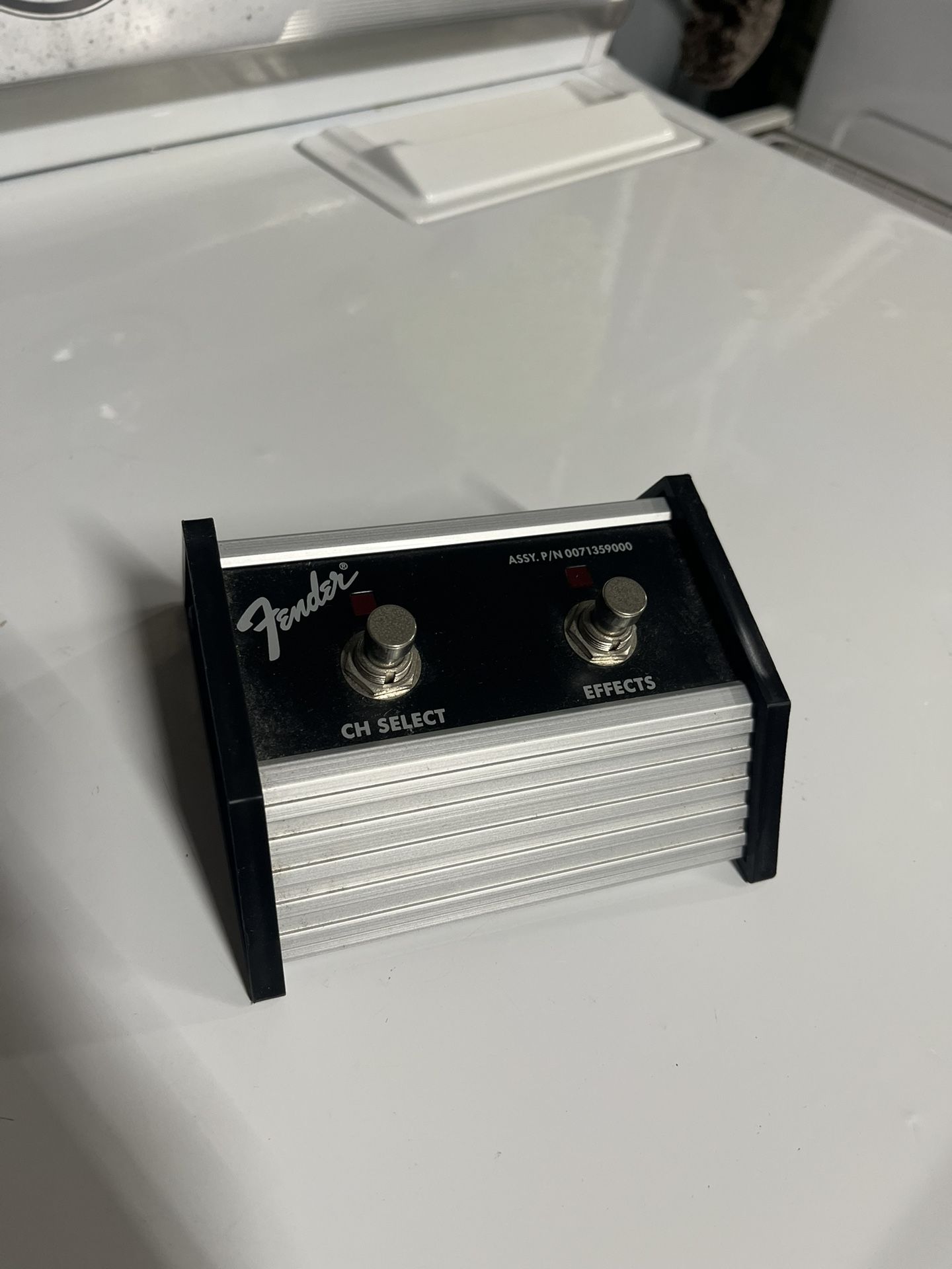 FENDER SWITCH P/N 00(contact info removed)0