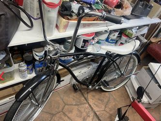 Classic Lowrider Bike 