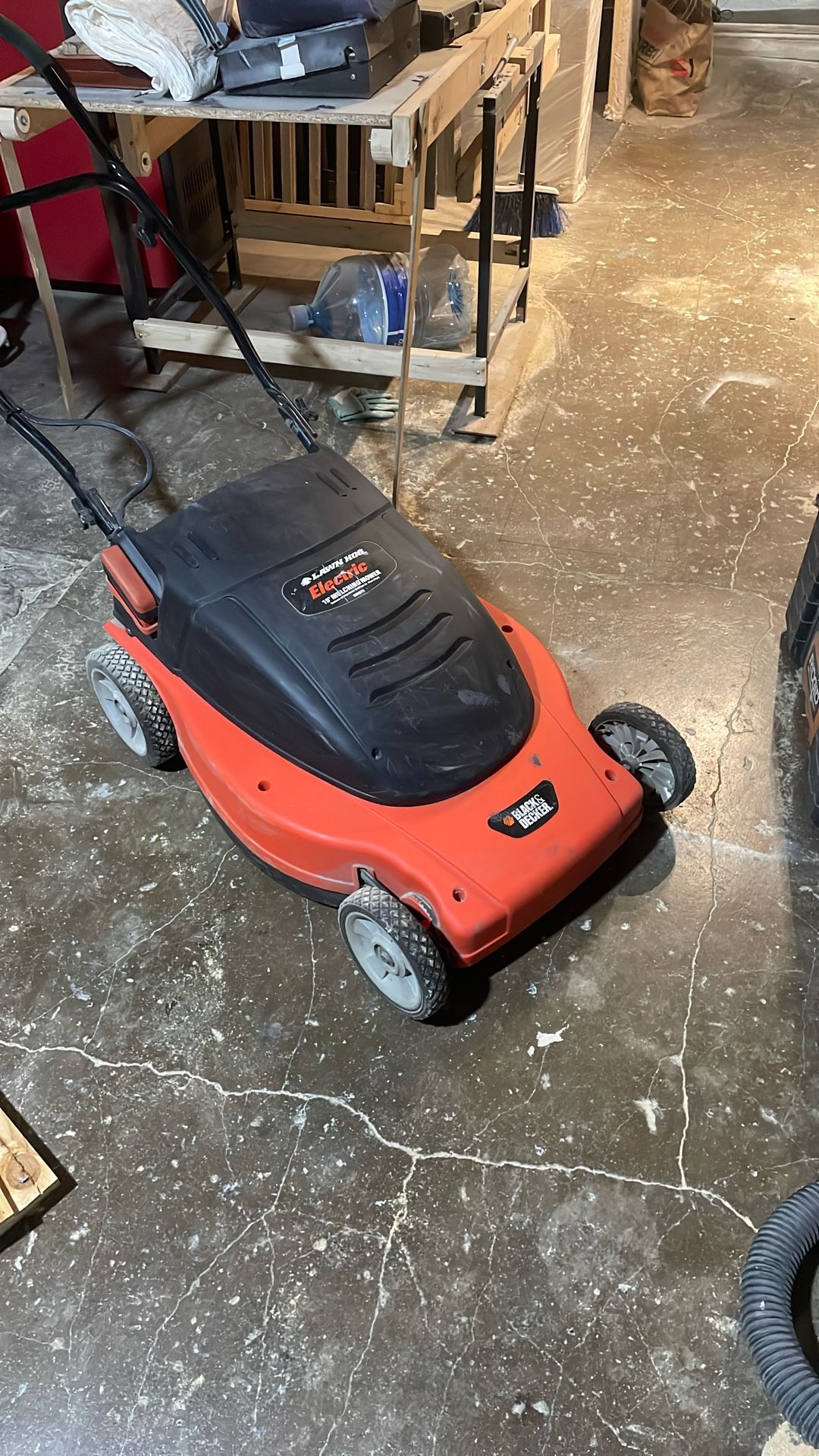 Black And Decker Lawn Hog Electric Mulching Mower