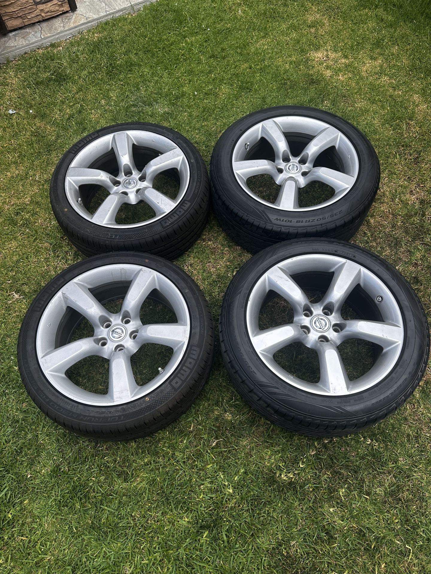 350z OEM 35th Anniversary Wheels