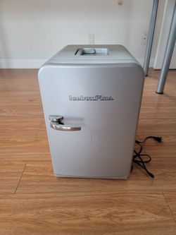 Icebox Plus compact mini refrigerator in good working condition.