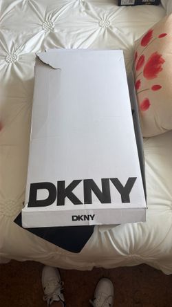 DLNY Nixie Tall Boot 95 Size 10