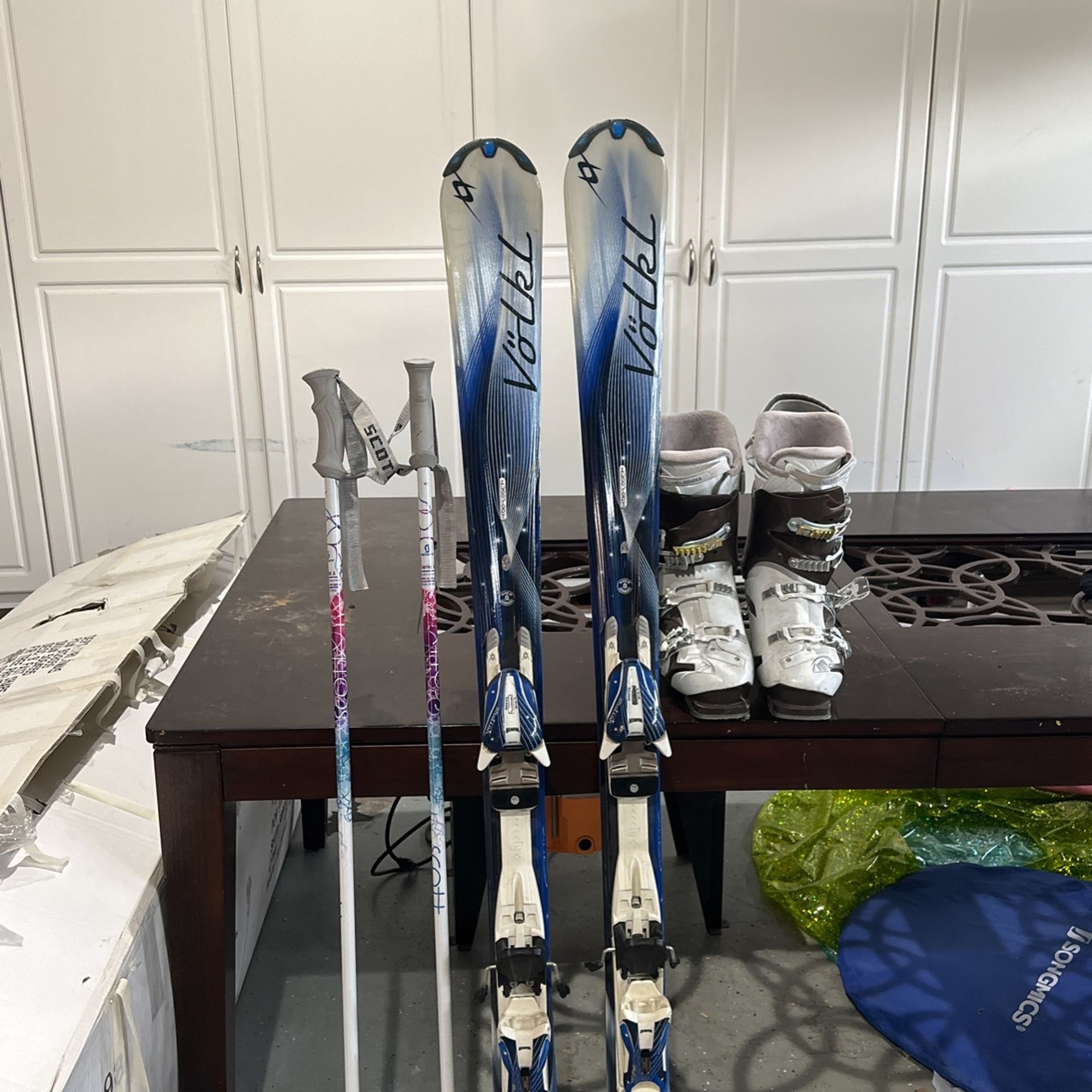Volkl Estrella Estrella Skis