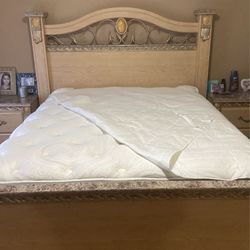 Ashely Furniture Queen Bed Set
