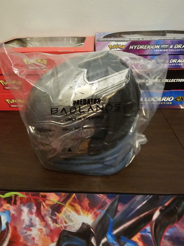 AMC Predator Badlands Mask Popcorn Bucket - $65