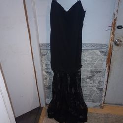 Black Maxi Dress with Lace Hem