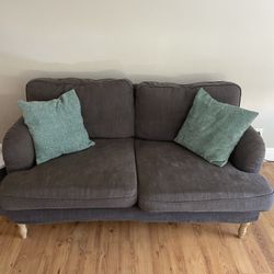 Love seat