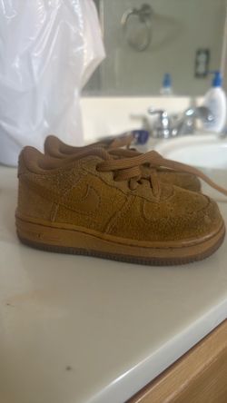 Nike Air Force 1 LV8 Utility (Little Kid)