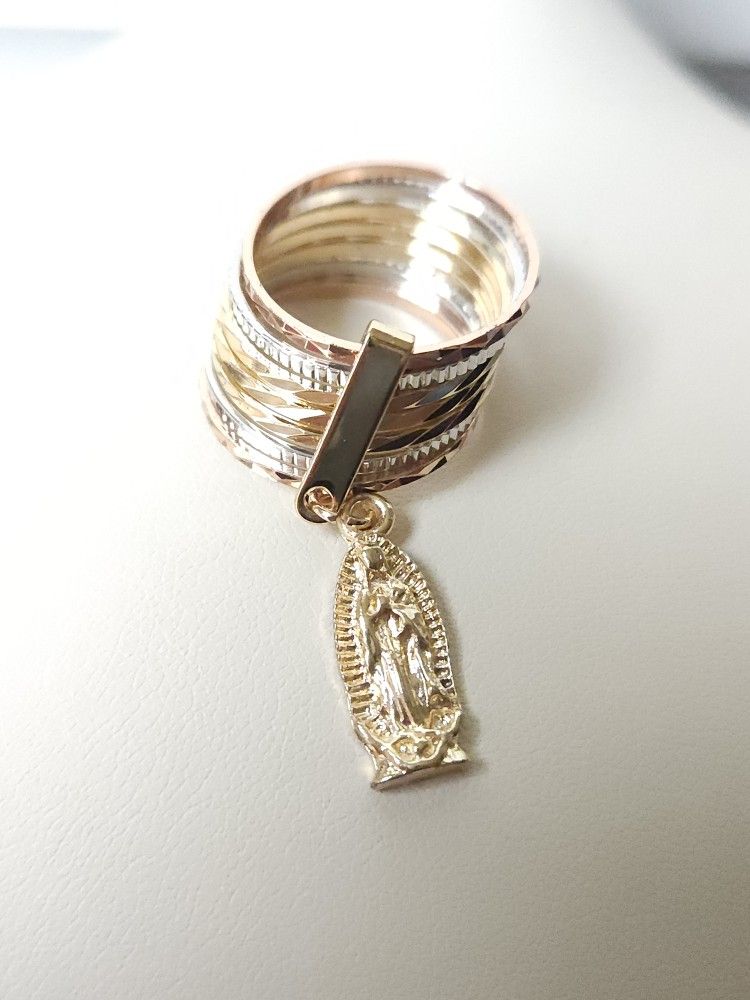 Ring set size 10 virgen de Guadalupe Gold plated