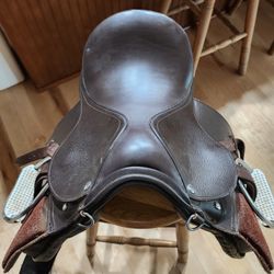 English Saddle