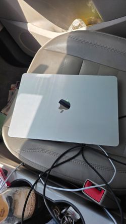 Apple MacBook Air M2