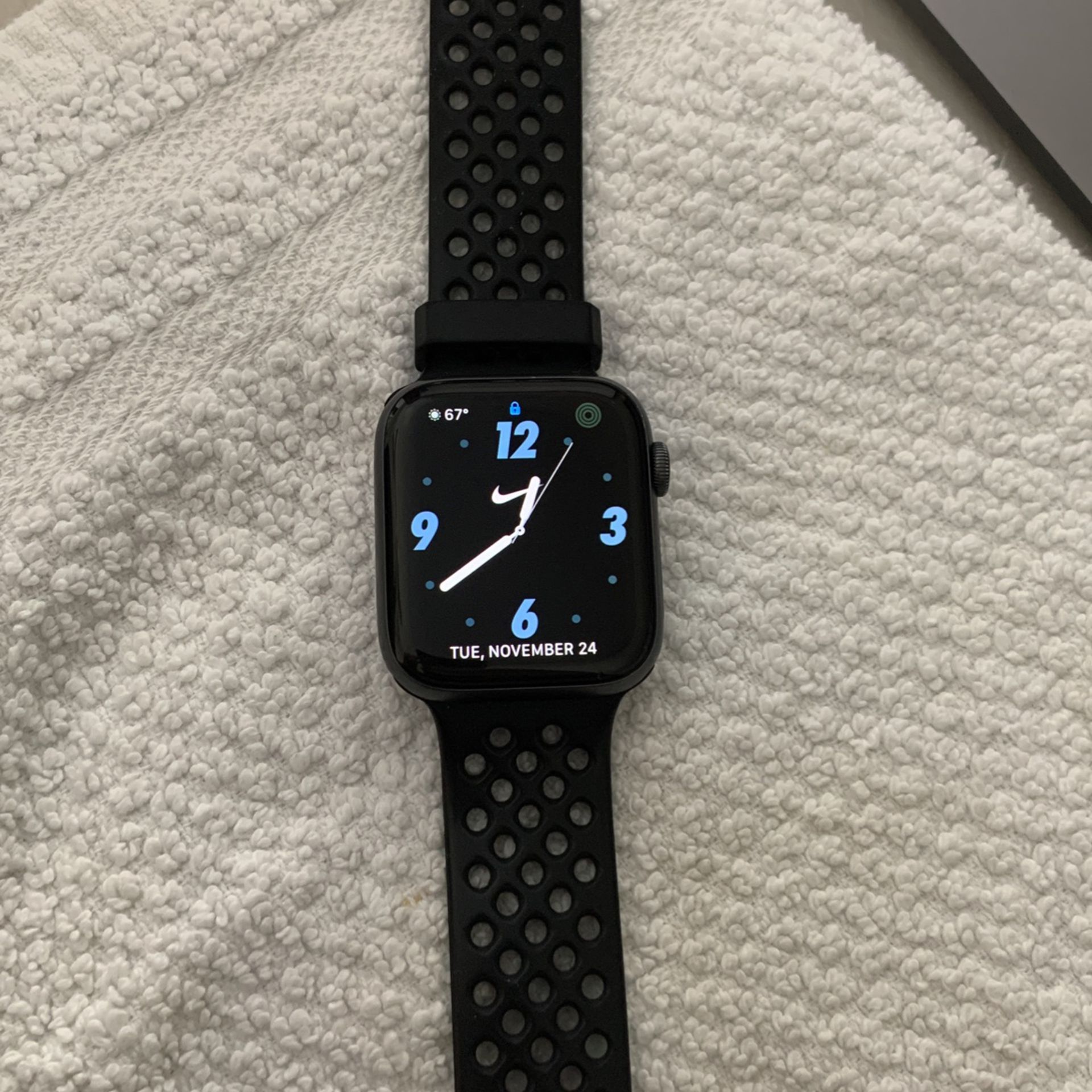 Apple Iwatch Series 4 Nike Edition 44mm