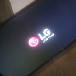 LG Flat Screen Tv 