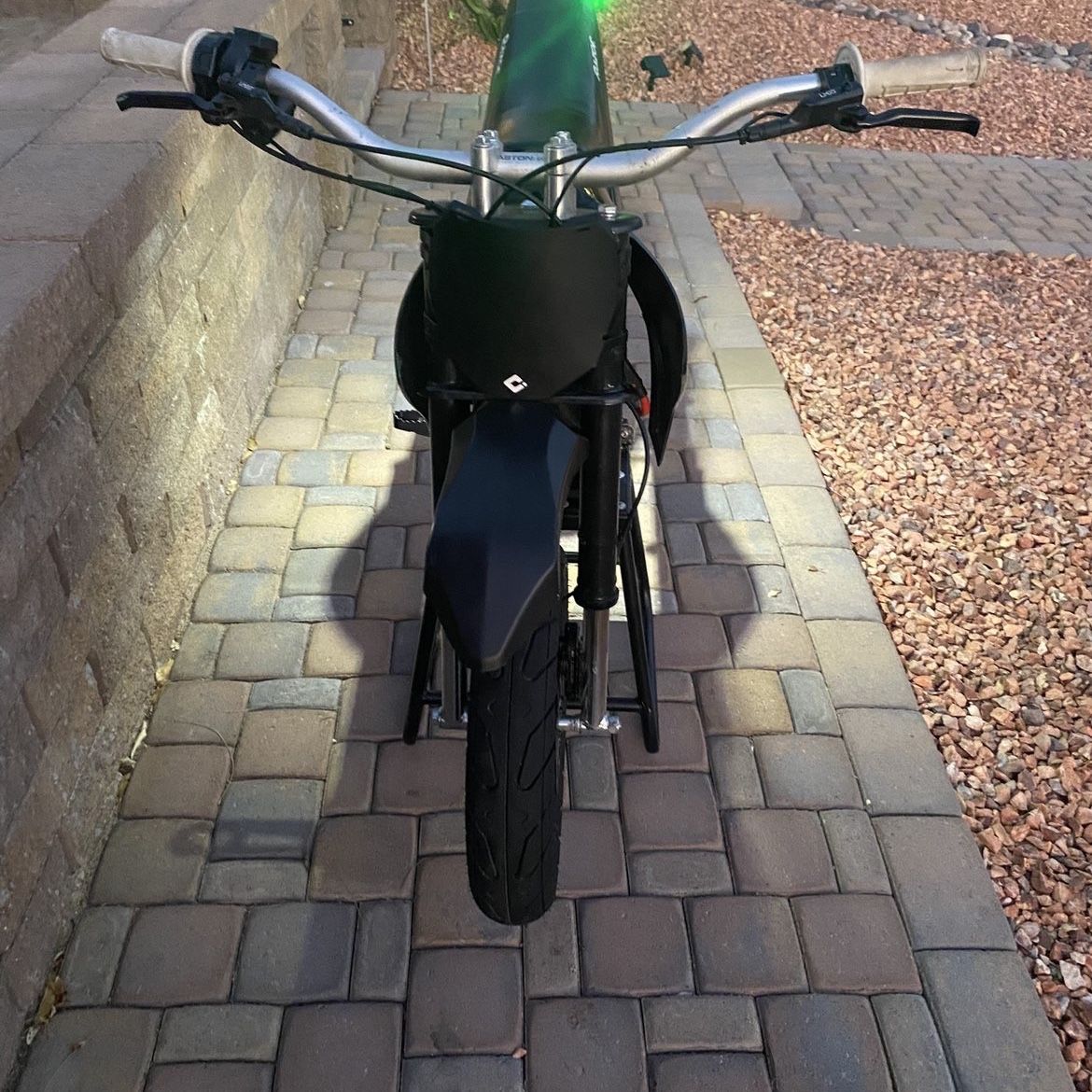 Modded Razor Handebars Modded Razor (Up For Trade) for Sale in Glendale, AZ - OfferUp