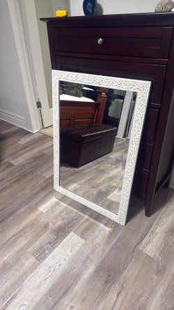 White Mirror