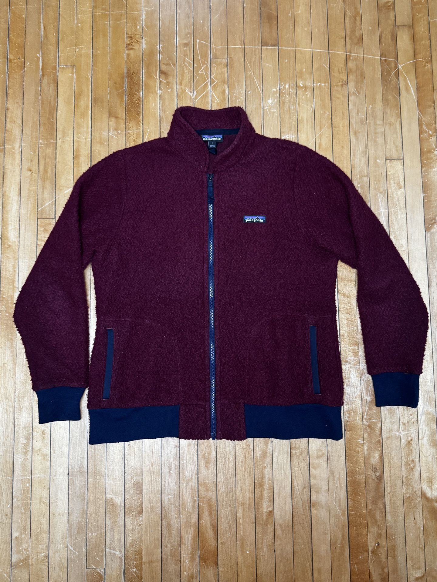 Patagonia Women's Woolyester Fleece Jacket Oxide Red Sz. L