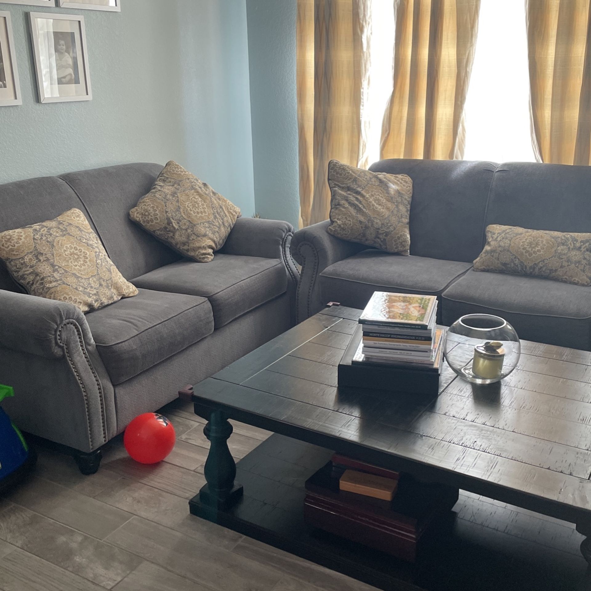 2 Piece Sofa Set