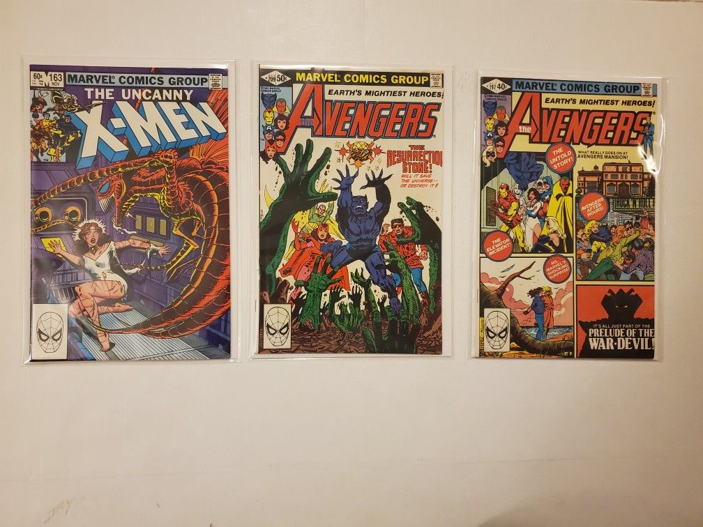 Marvel Comic Book Lot Of 3 Books Uncanny X-men #163 And Avengers #s 197, 209