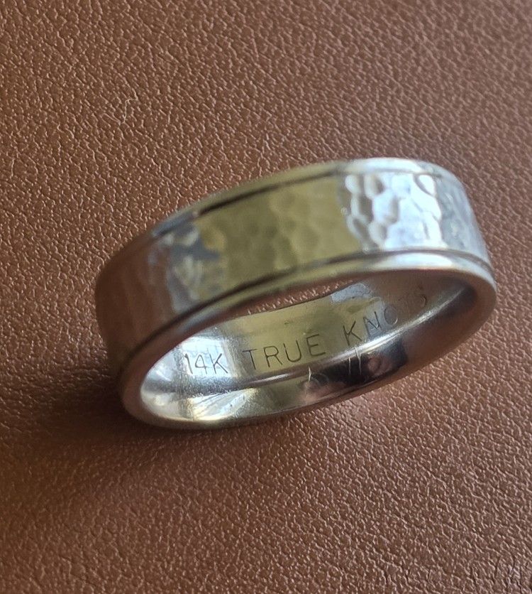 TRUE KNOTS 14k White Gold