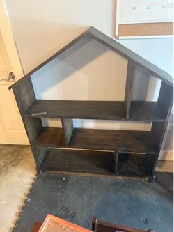 Wooden doll house/ book shelf