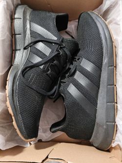 Adidas, Black, 9.5