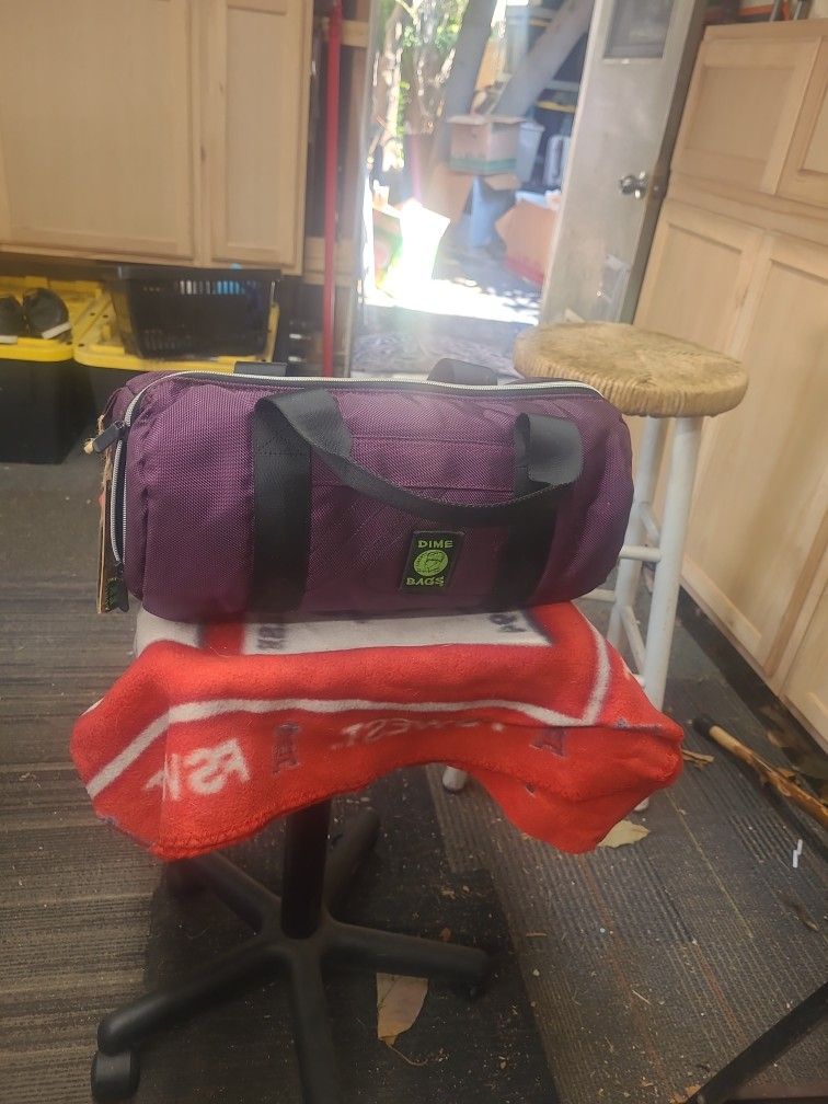 Glass Travle Bag Like New With Tags