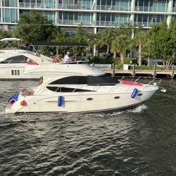 38 Feet Meridian Flybridge Year 2008