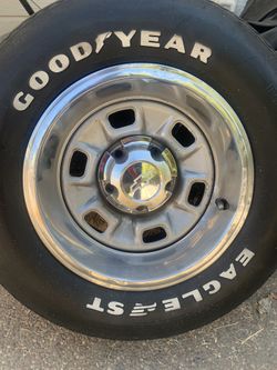 1972 Chevelle Original Rims With Caps
