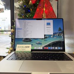 MacBook Pro 14” 2023 M3 8GB RAM 512GB SSD - Silver