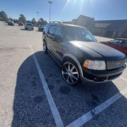 2003 Ford Explorer