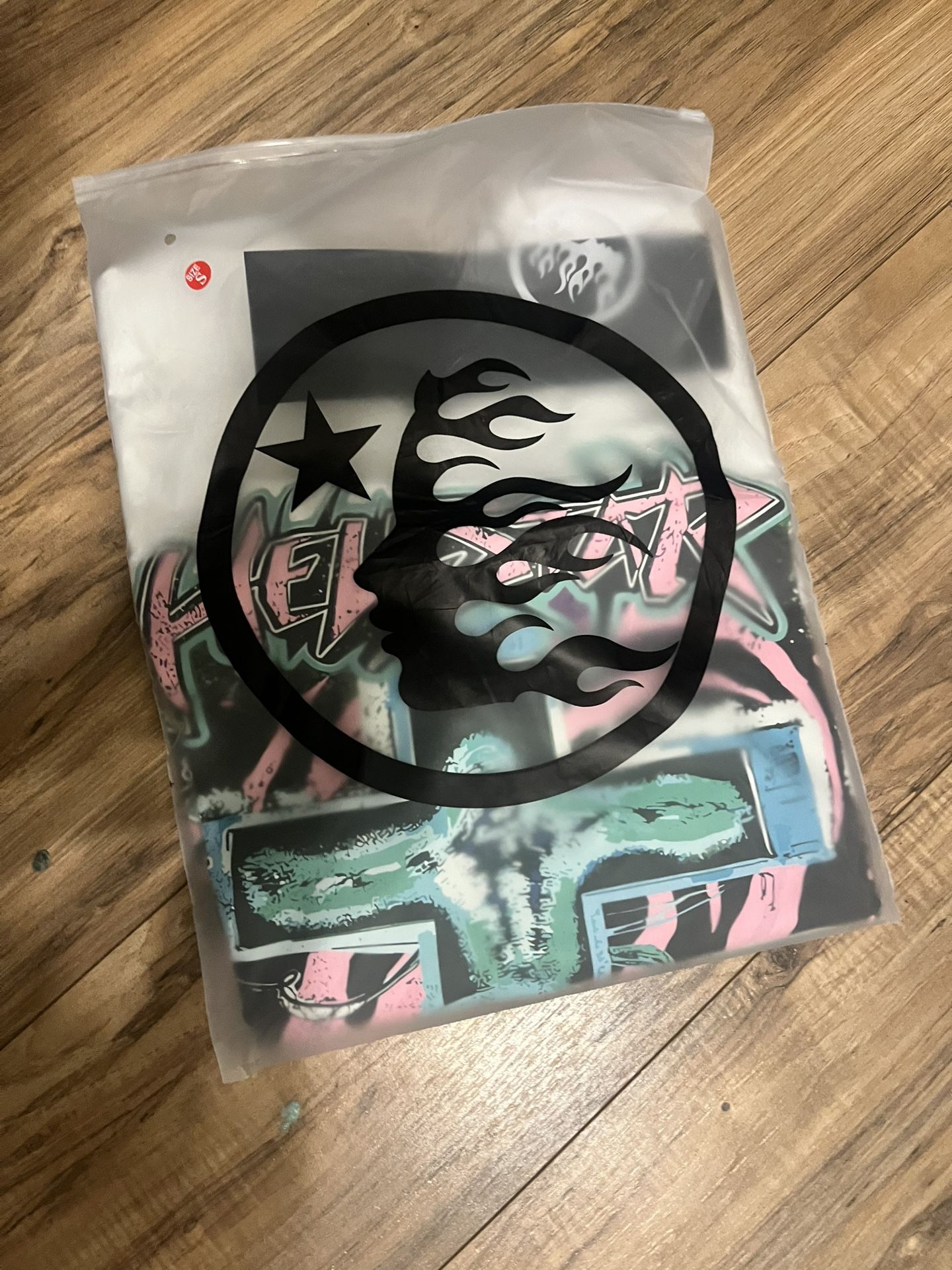 Hellstar Tee Send offers size Small