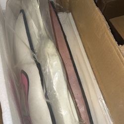 Hello Kitty Vanity Desk Chair