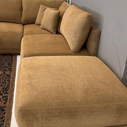 Lucas Brown Sectional livingroom couch sofa❤️ only 1 left!  same day delivery option 🚛 $1599