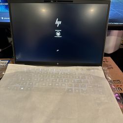 HP zbook firefly gen 10 14in