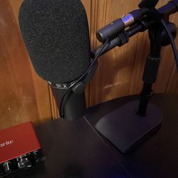 Shure SM7B W/interface, cloud lifter, And interface