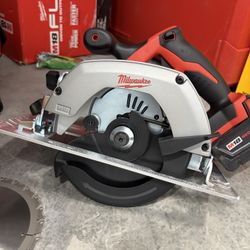 Milwaukee Circular Saw