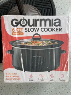 6 QT Slow cooker Brand New