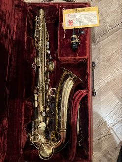 NEAR-MINT 1949 Conn 28M “Connstellation” Alto Saxophone