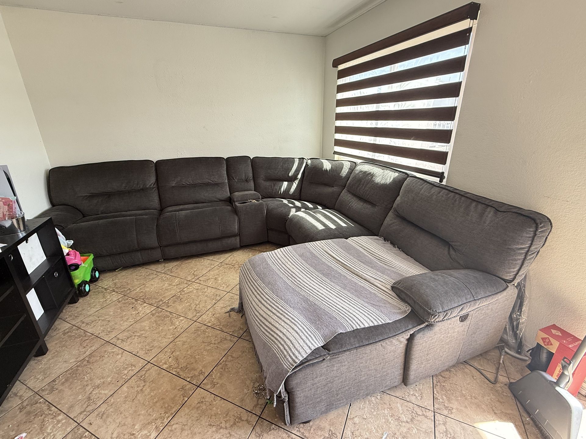 Recliner Sectional Couch