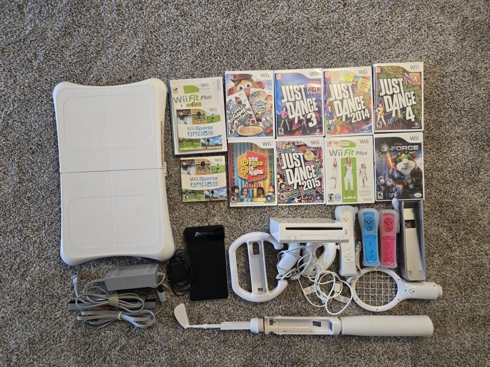 Nintendo Wii Sports Bundle 