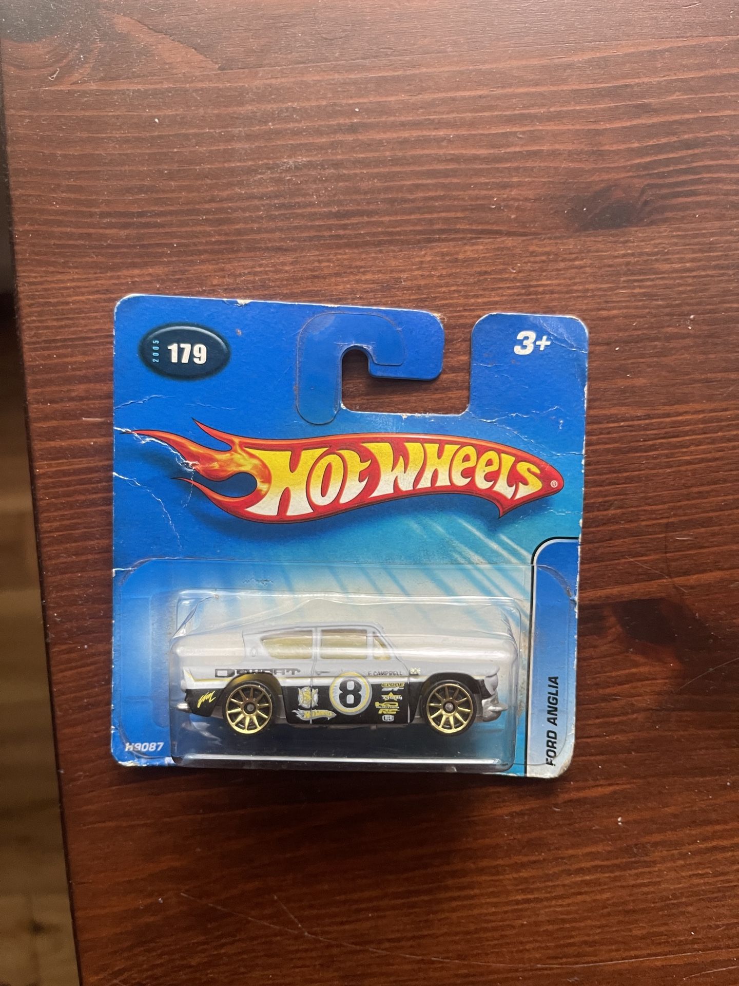 Hot Wheels Ford Angelia
