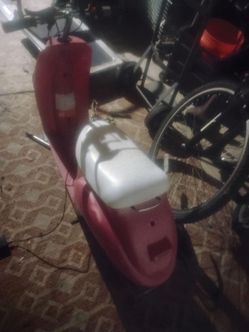 Daisy  mini scooter