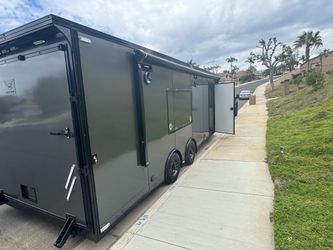 24ft enclosed custom trailer for sale with restroom
