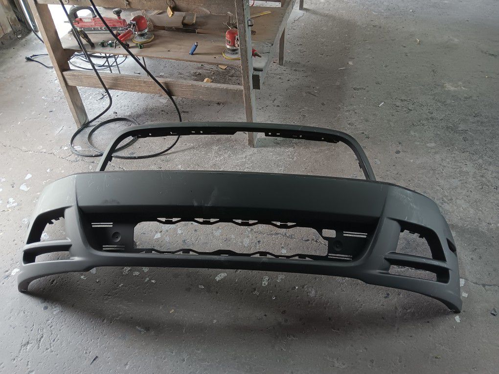 2013-2014 FoRd Mustan Front Bumper
