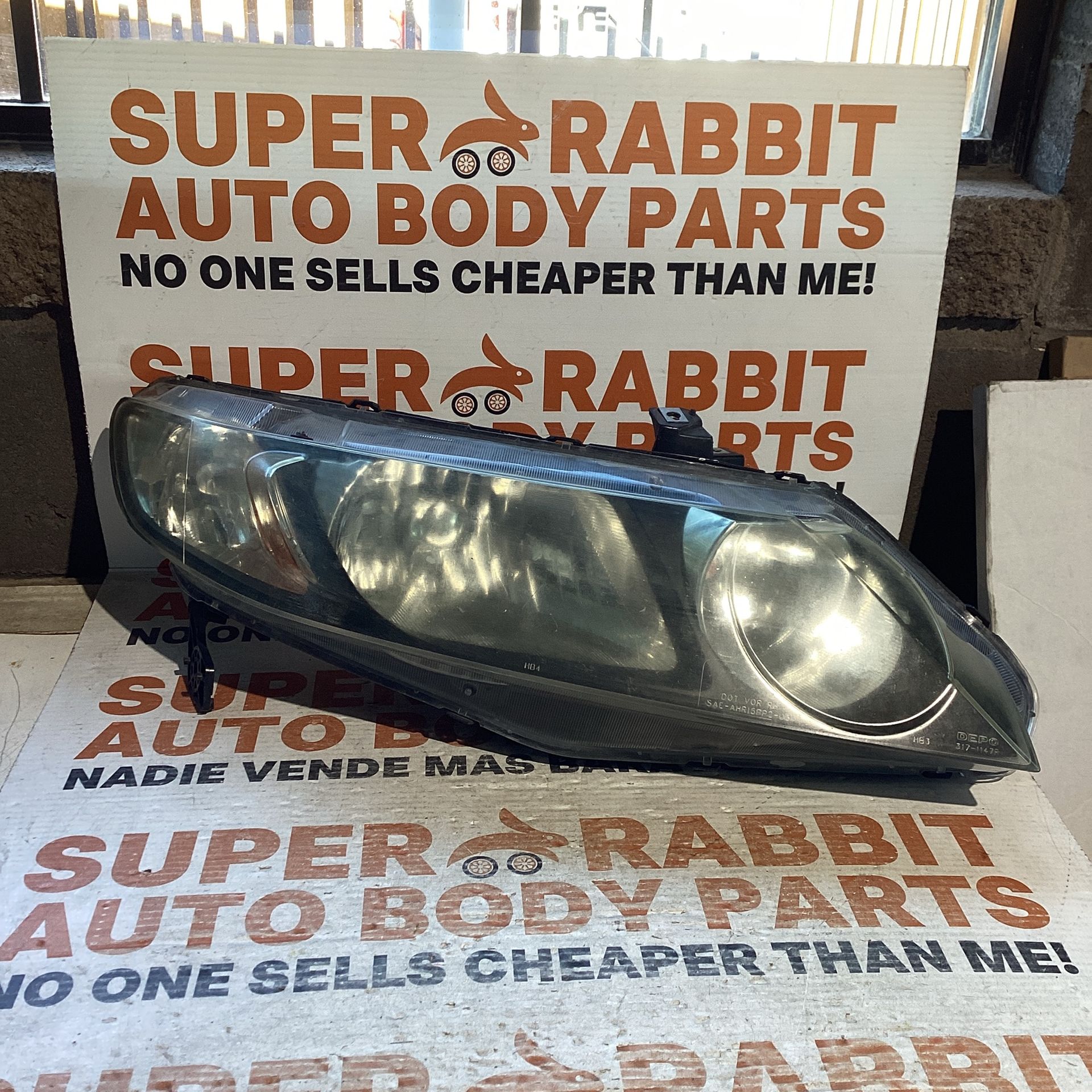 2006 Civic Headlight Halogen Sedan Passenger Aftermarket 2011