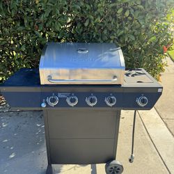 Nexgrill 4 Burner BBQ Grill