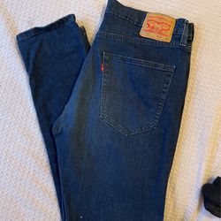 Levi’s Jeans 36W 34L